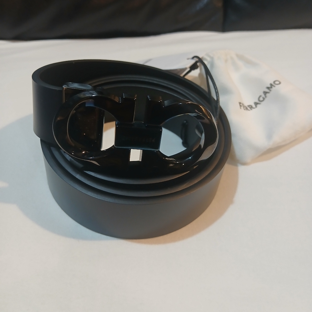 Authenic Ferragamo Black Leather Belt